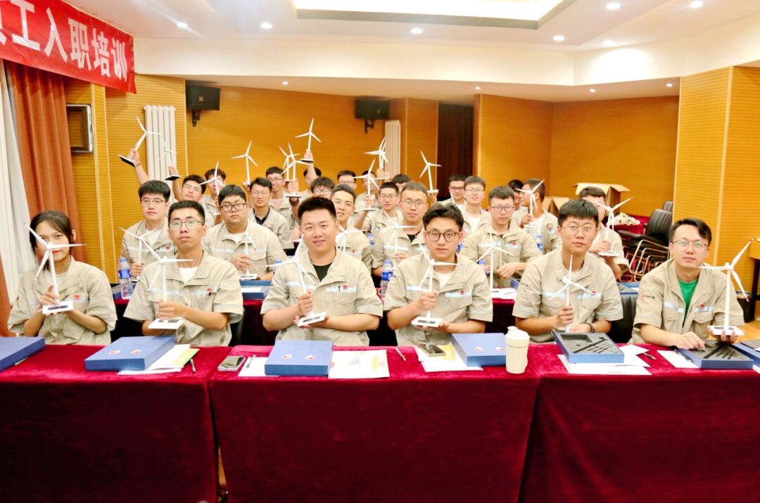 1705626294733086885.jpg 張新2.jpg